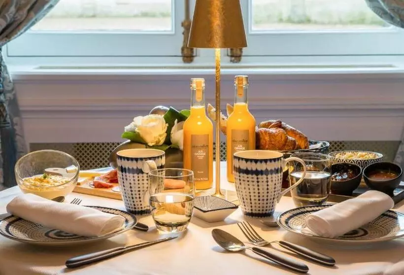 ベッドアンドブレックファースト The Originals Le Château De Dissay Poitiers