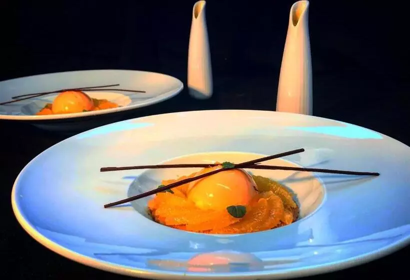 ベッドアンドブレックファースト The Originals Le Château De Dissay Poitiers