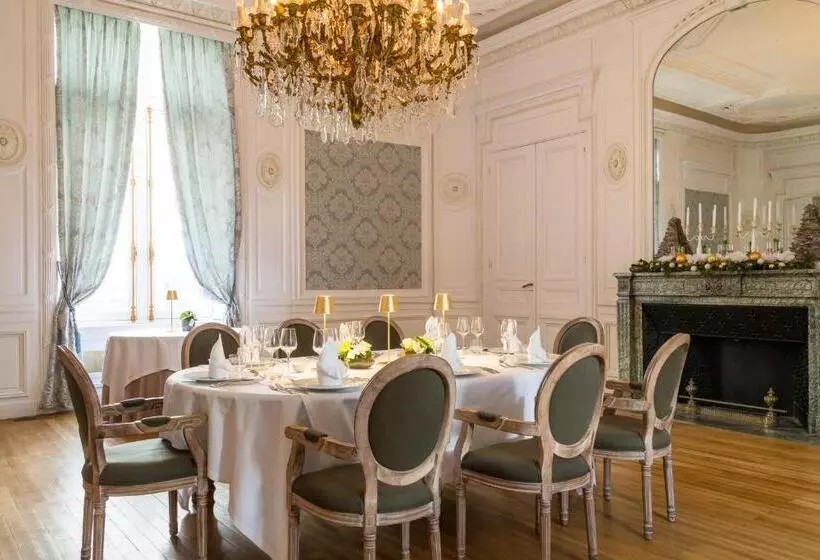 ベッドアンドブレックファースト The Originals Le Château De Dissay Poitiers