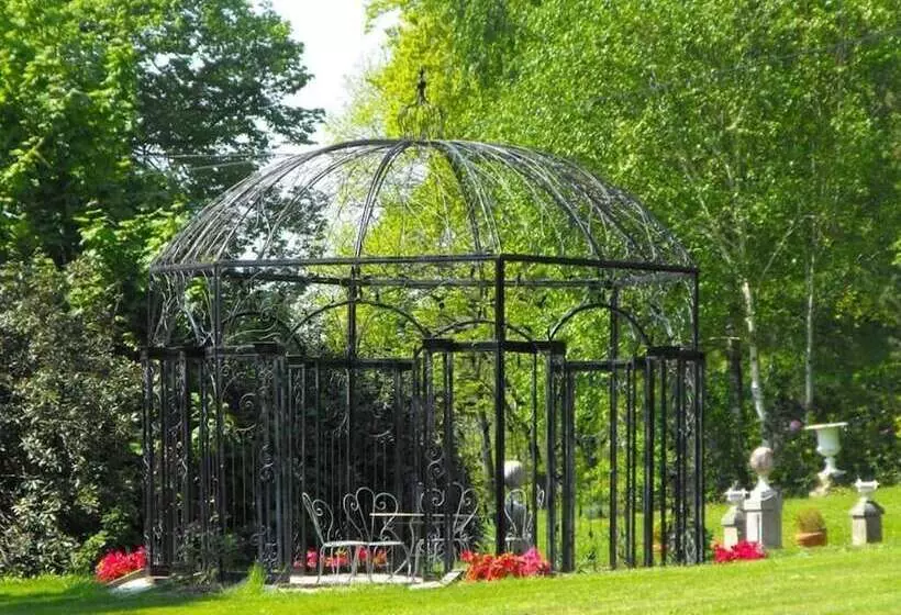 ペンション Château De Montbrault