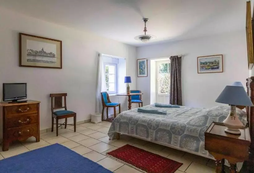 Majatalo L éco Domaine Du Chalonge