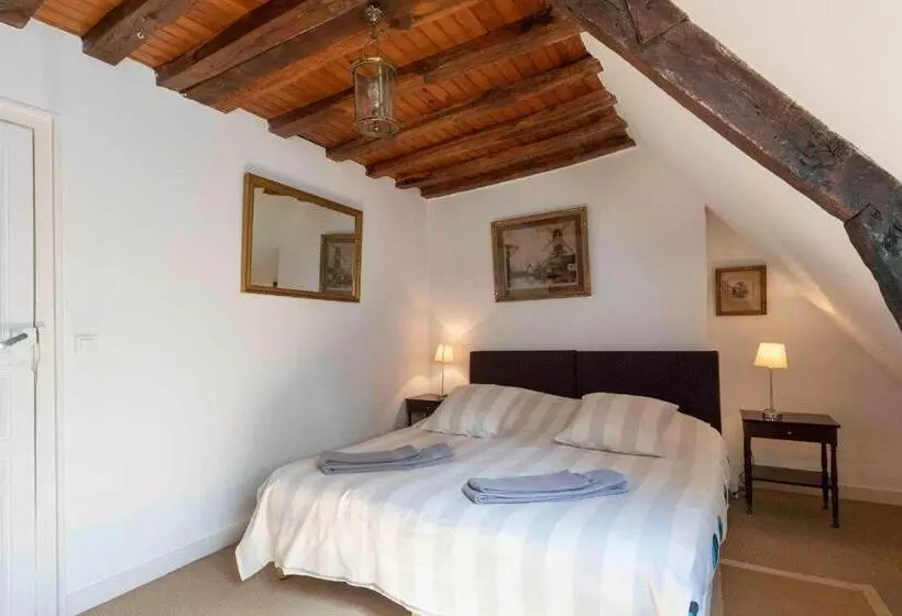 Majatalo L éco Domaine Du Chalonge