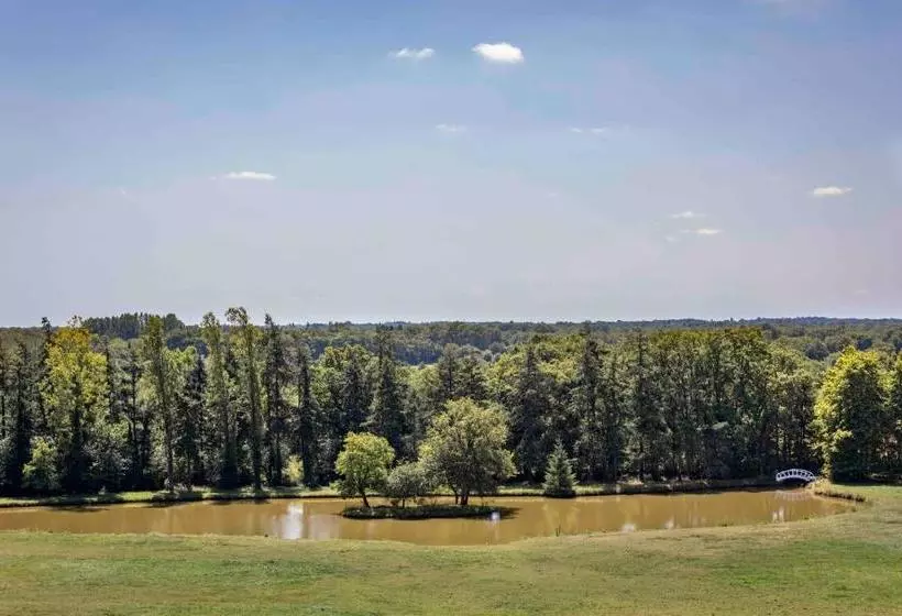 Majatalo L éco Domaine Du Chalonge