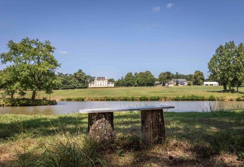 ペンション L éco Domaine Du Chalonge