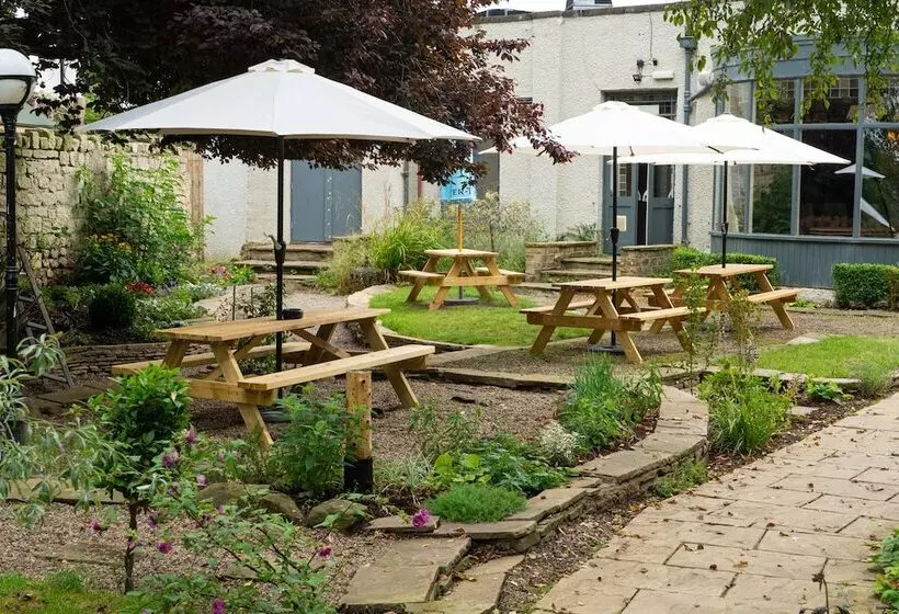 ユースホステル The Inn South Stainley