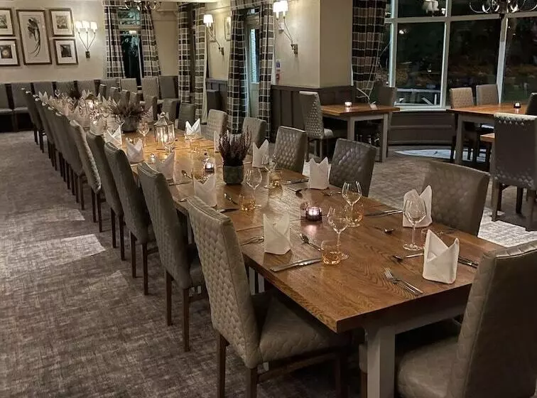 ユースホステル The Inn South Stainley