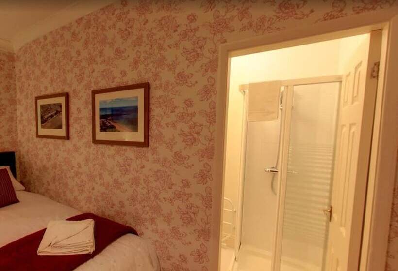 ペンション Athol House