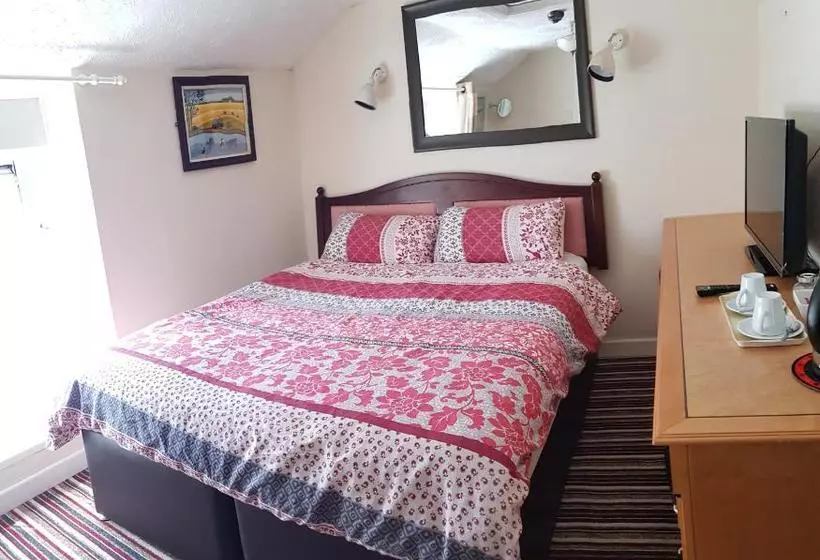 پانسیون The Sandpiper Guest House