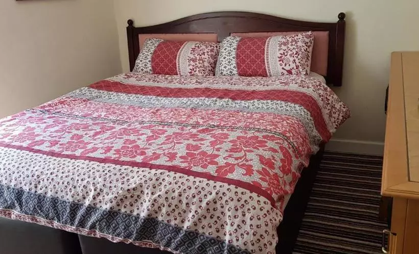 پانسیون The Sandpiper Guest House