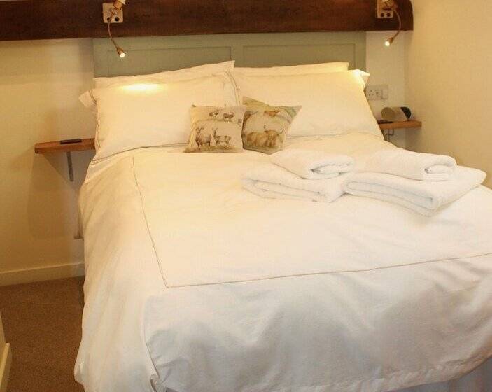 פנסיון The Barn