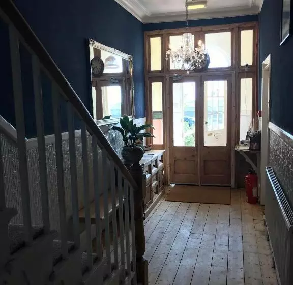 Majatalo The Sandpiper