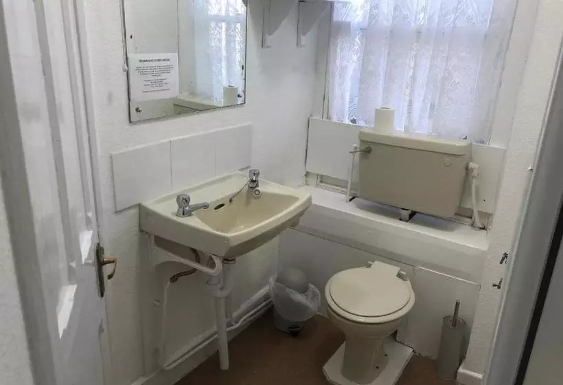 Majatalo The Sandpiper