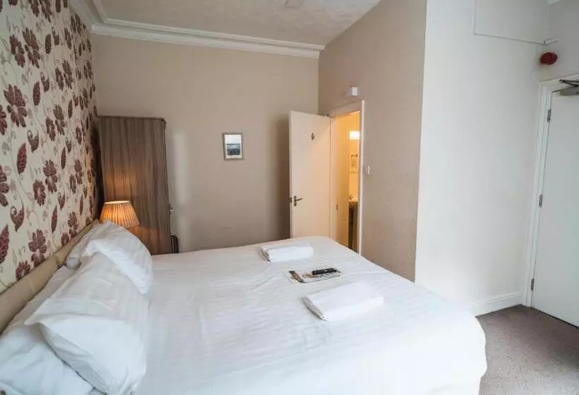 Retkeilymaja Johnny Dough's Conwy With Rooms