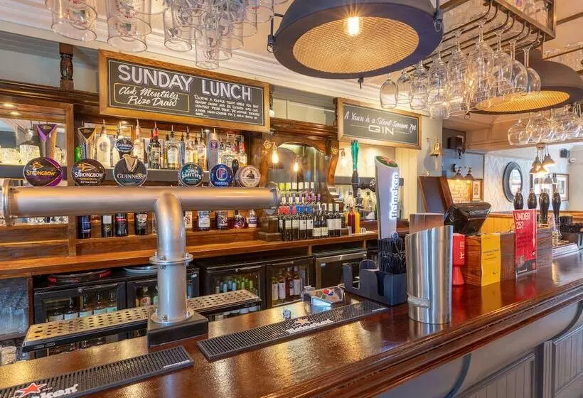 Retkeilymaja Shakespeare Inn