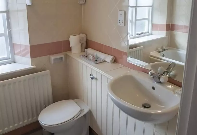 Retkeilymaja Shakespeare Inn