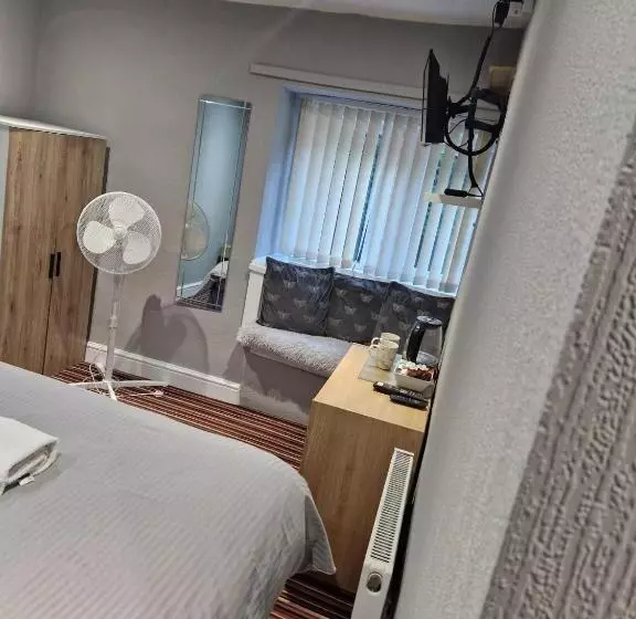 ユースホステル Shears Inn