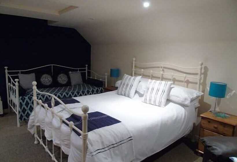 فندق صغير The Thistle Inn