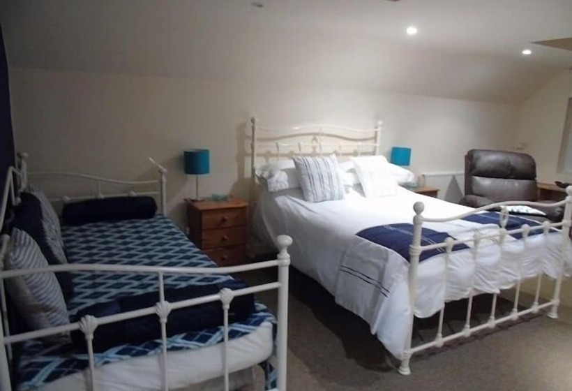 فندق صغير The Thistle Inn