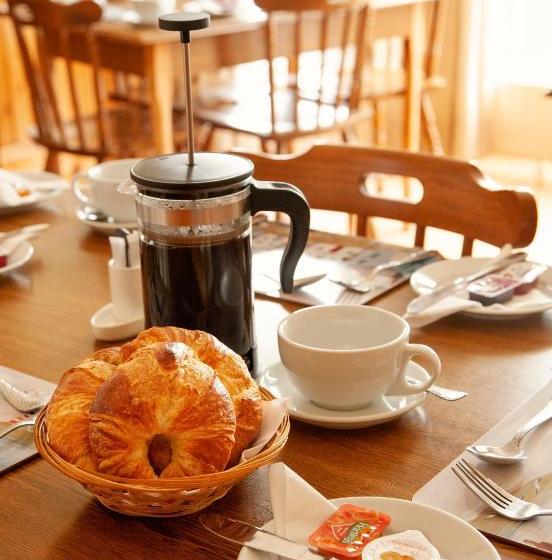 ペンション Burford Lodge Guest House