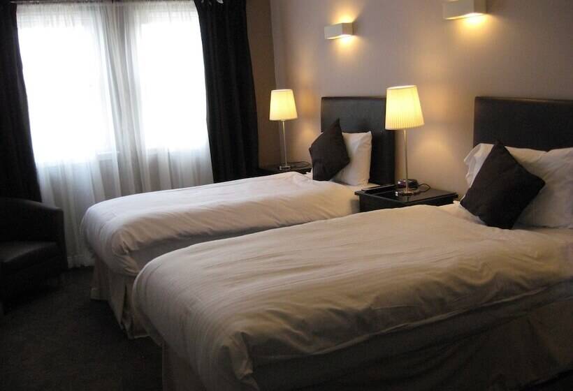 펜션 Maclean Guest House