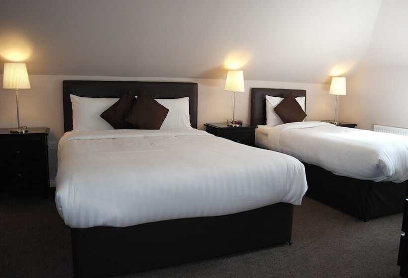 펜션 Maclean Guest House