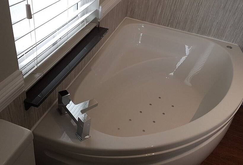 펜션 Maclean Guest House