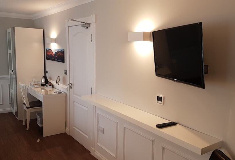 펜션 Maclean Guest House