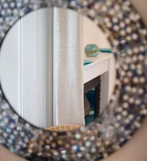 Majatalo Springfield Guesthouse