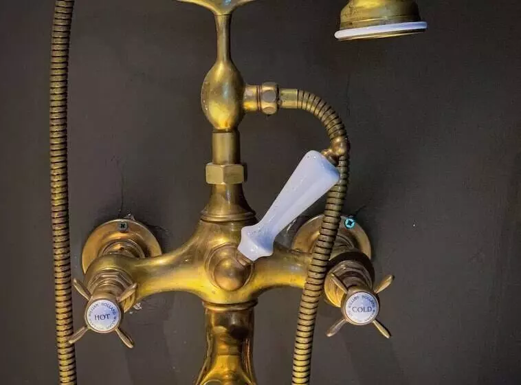 Retkeilymaja The Joiners Arms