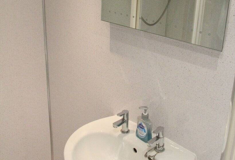 호스텔 The Watersedge, Canal Cottages