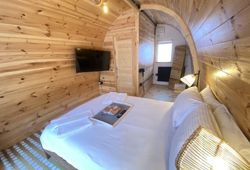 호스텔 The Watersedge, Canal Cottages