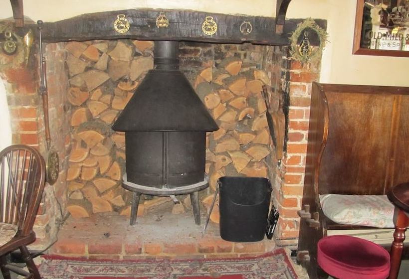 هاستل The White Hart Inn