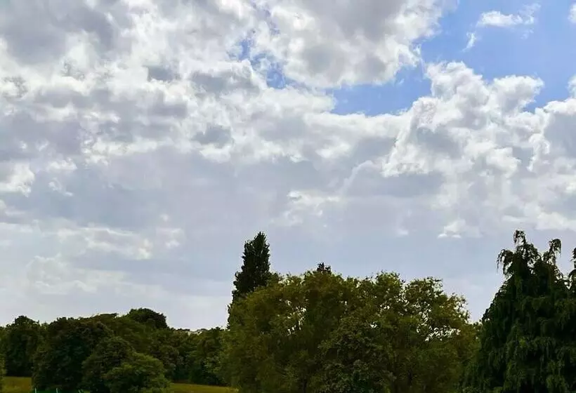 Majatalo Alcuin Lodge