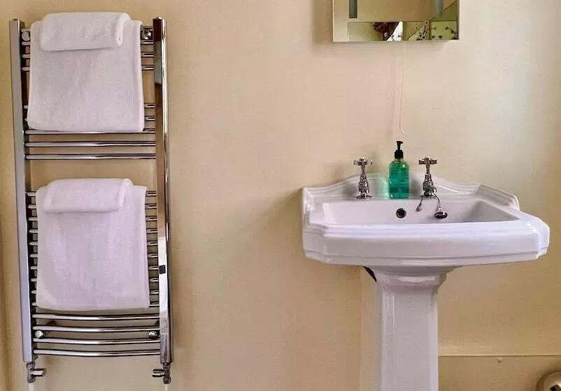 Majatalo Alcuin Lodge