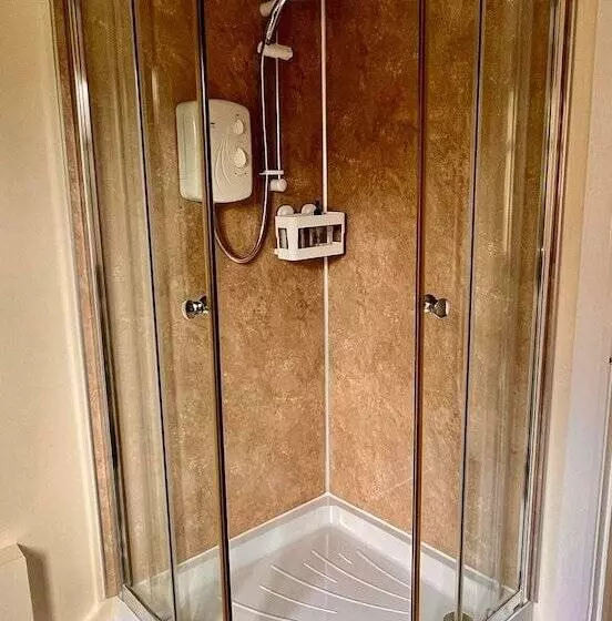 Majatalo Alcuin Lodge