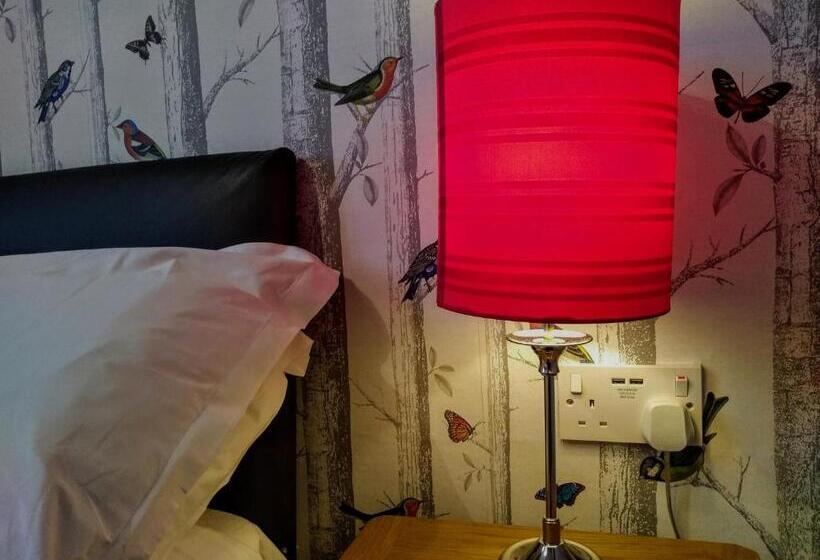 펜션 Bluebird Lodge