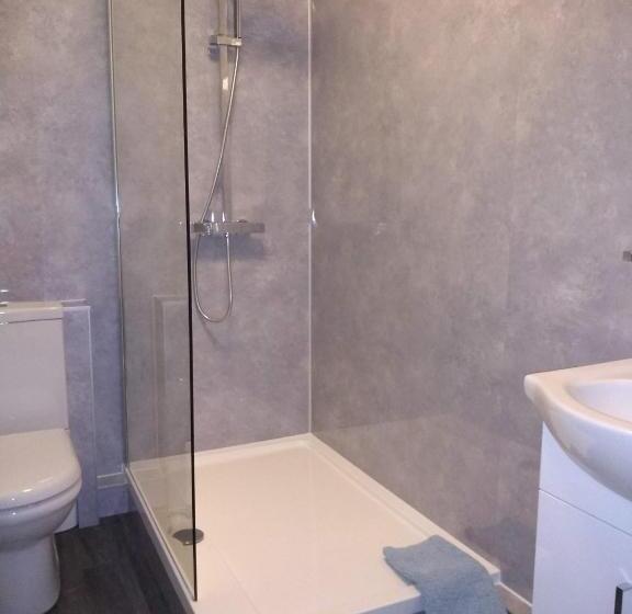 펜션 Bluebird Lodge