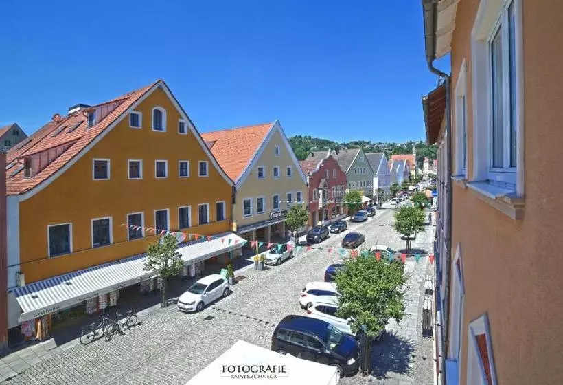 Majatalo Cafe Am Donautor