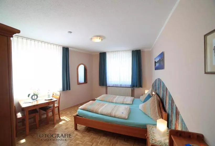 Majatalo Cafe Am Donautor