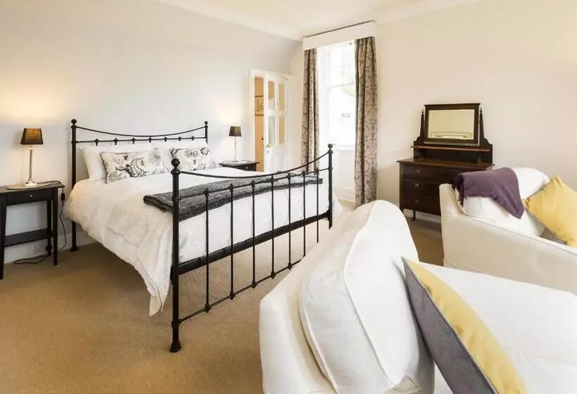 Majatalo Coig Na Shee Guest House