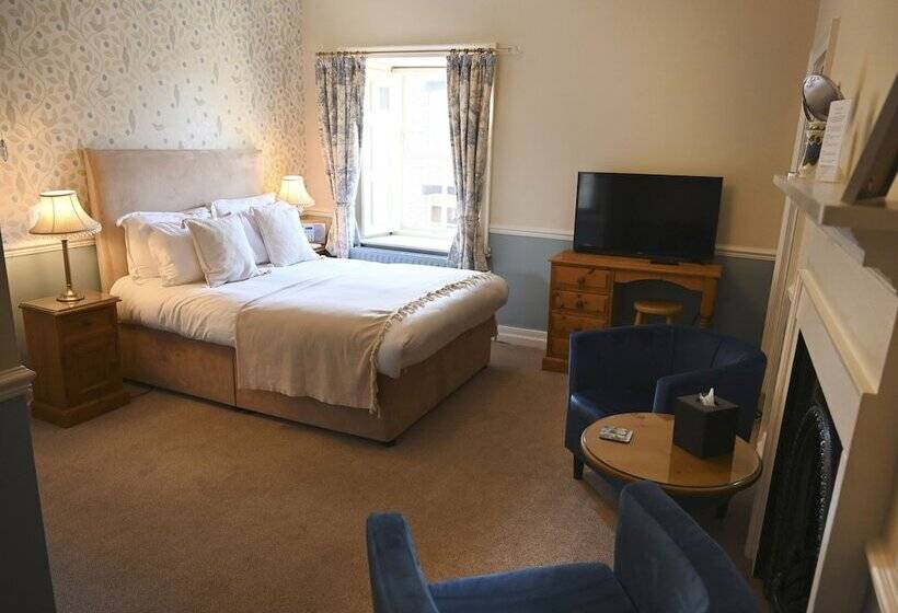 بنسيون Orchard Club   Newton House