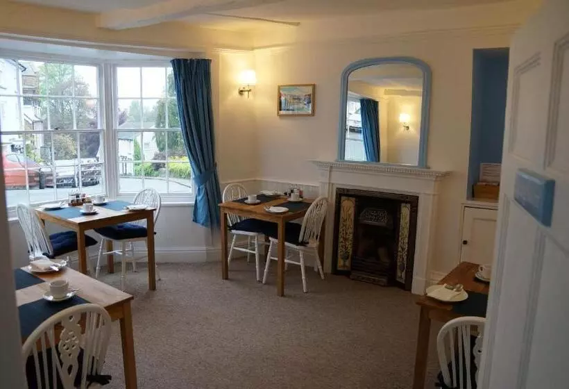 Majatalo Radcliffe Guest House