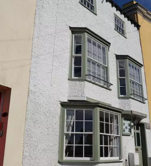 Majatalo Radcliffe Guest House