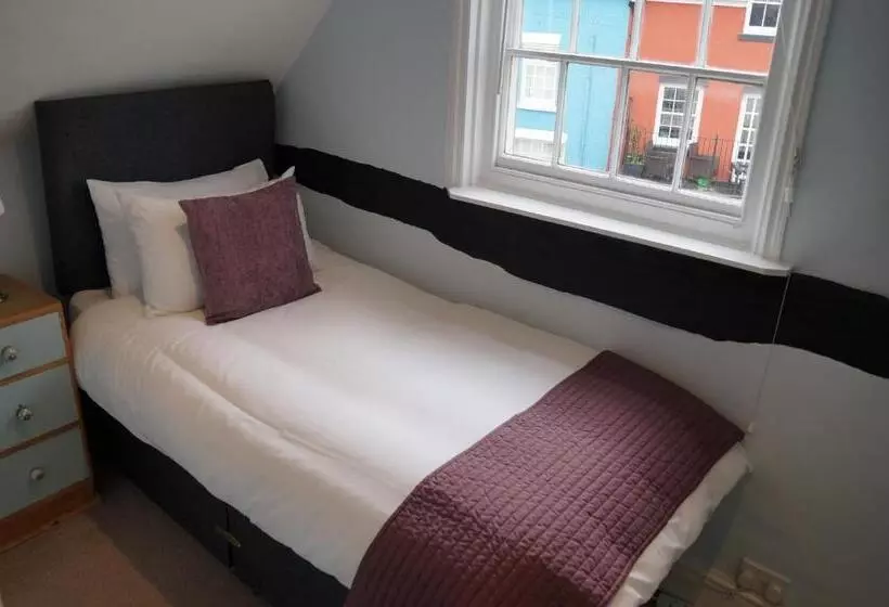 Majatalo Radcliffe Guest House