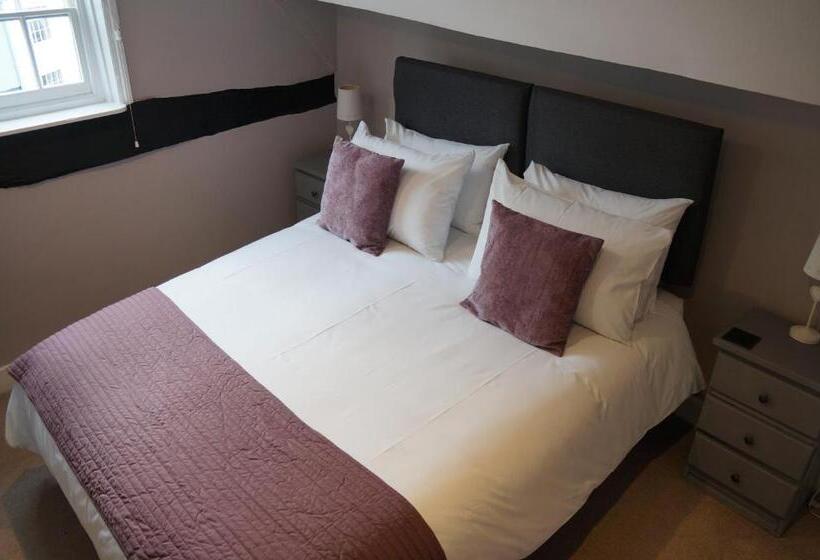 膳宿费 Radcliffe Guest House