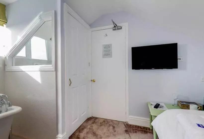 ペンション Sunrise Guest House