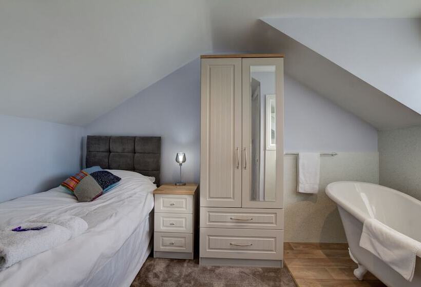 פנסיון Sunrise Guest House