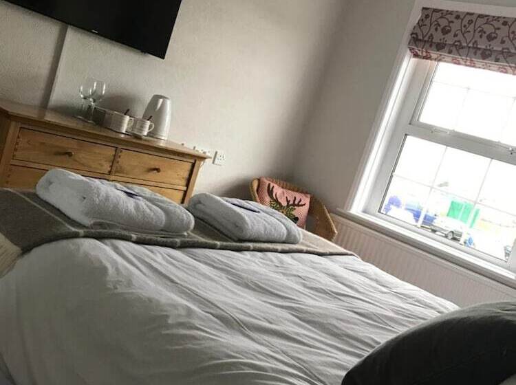 פנסיון Sunrise Guest House