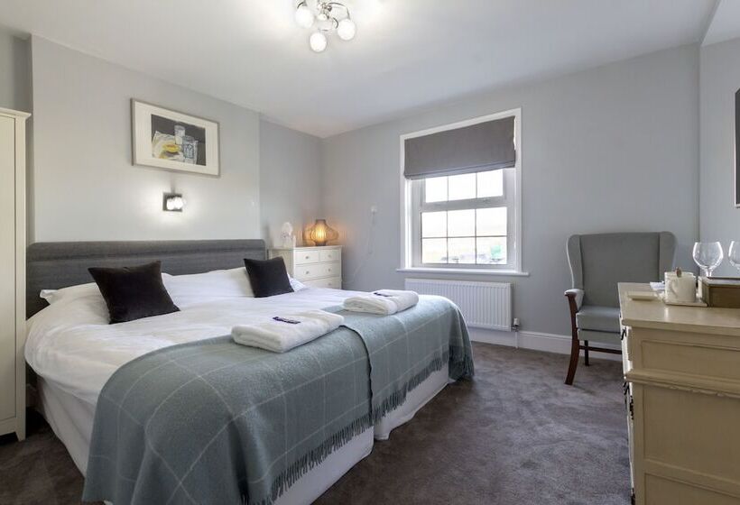 פנסיון Sunrise Guest House