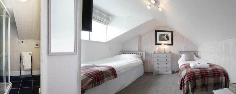 פנסיון Sunrise Guest House